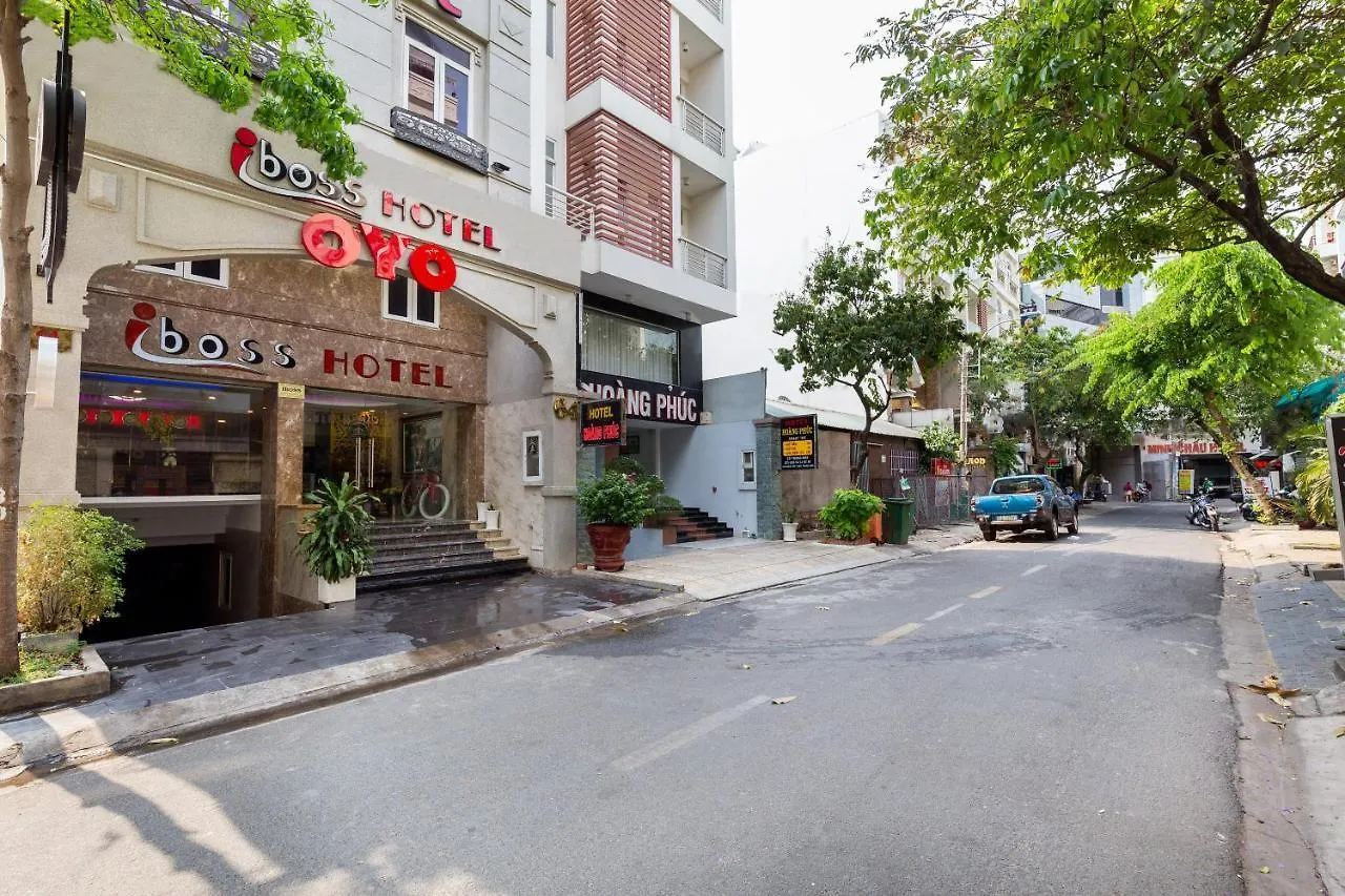 Oyo 1108 Iboss Hotel Ho Chi Minh City 2*,
