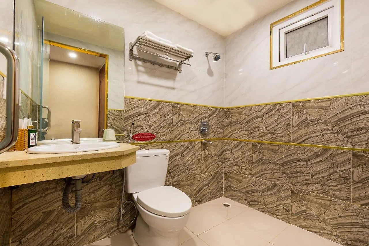 Oyo 1108 Iboss Hotel Ho Či Minovo Město