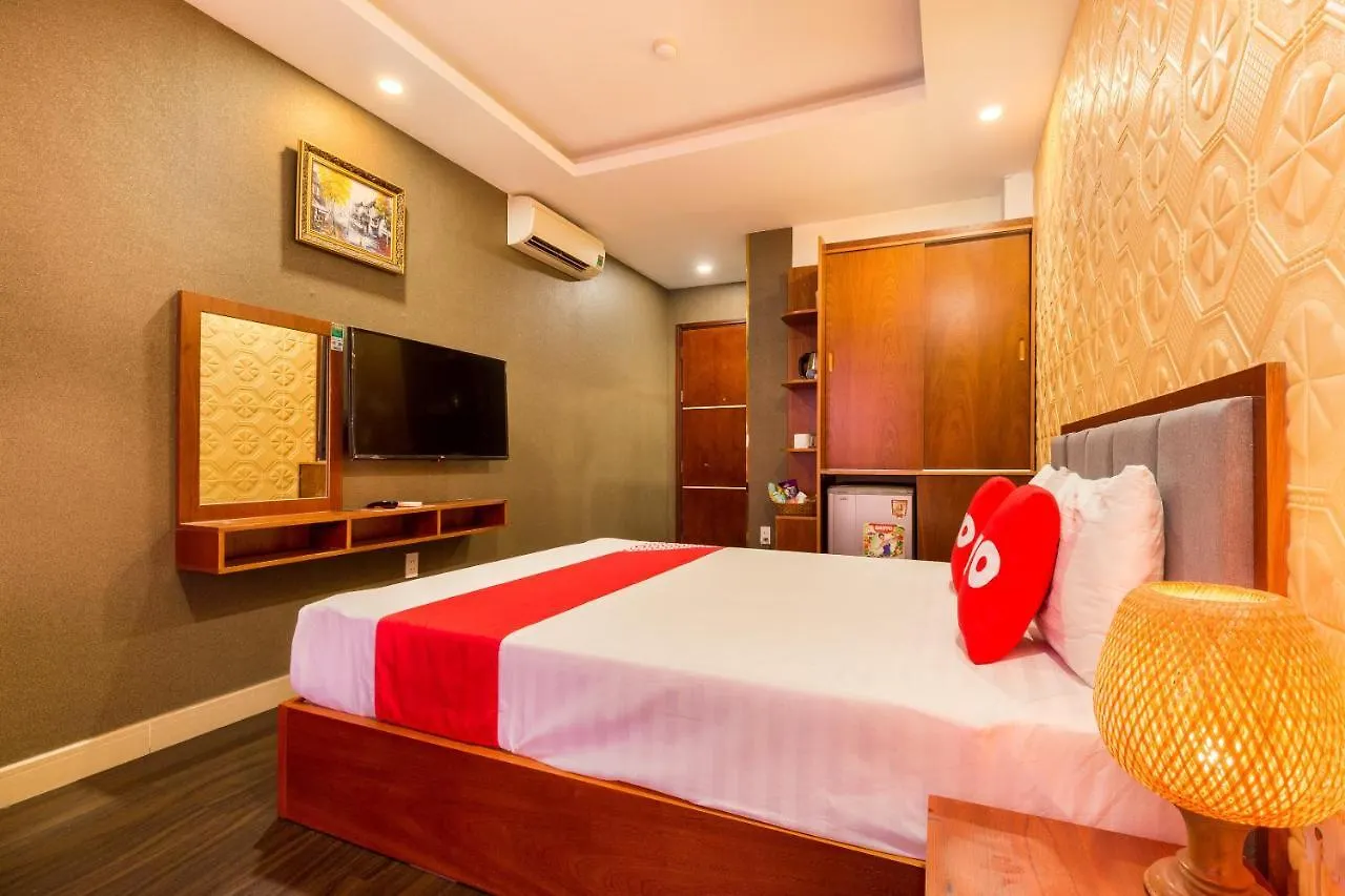 Oyo 1108 Iboss Hotel Ho Či Minovo Město