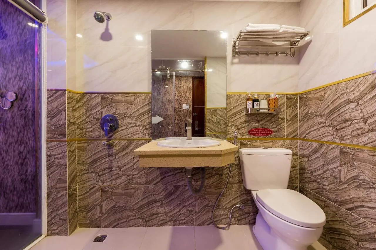 Oyo 1108 Iboss Hotel Ho Či Minovo Město Vietnam